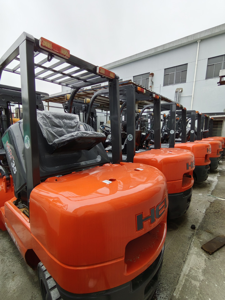 HELI 35 - Pirun më naftë: foto 1 HELI 35 - Pirun më naftë: foto 1