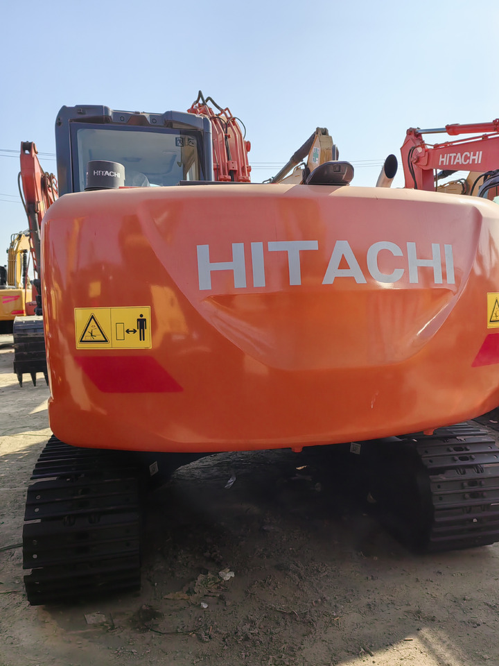 HITACHI ZX130 - Ekskavator me zinxhirë: foto 4 HITACHI ZX130 - Ekskavator me zinxhirë: foto 4