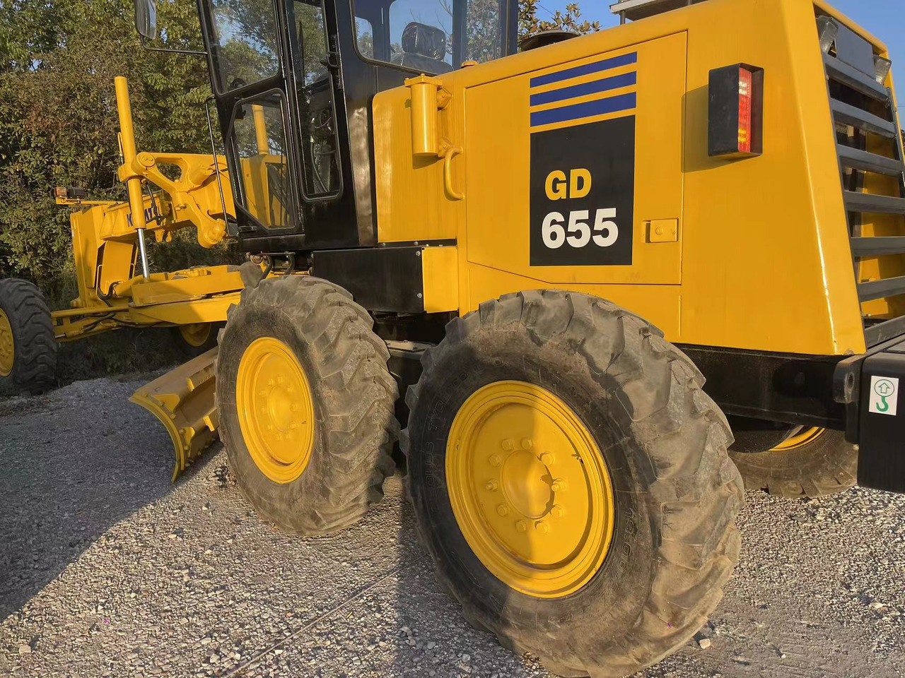 KOMATSU GD655 - Makinë niveluese: foto 3 KOMATSU GD655 - Makinë niveluese: foto 3