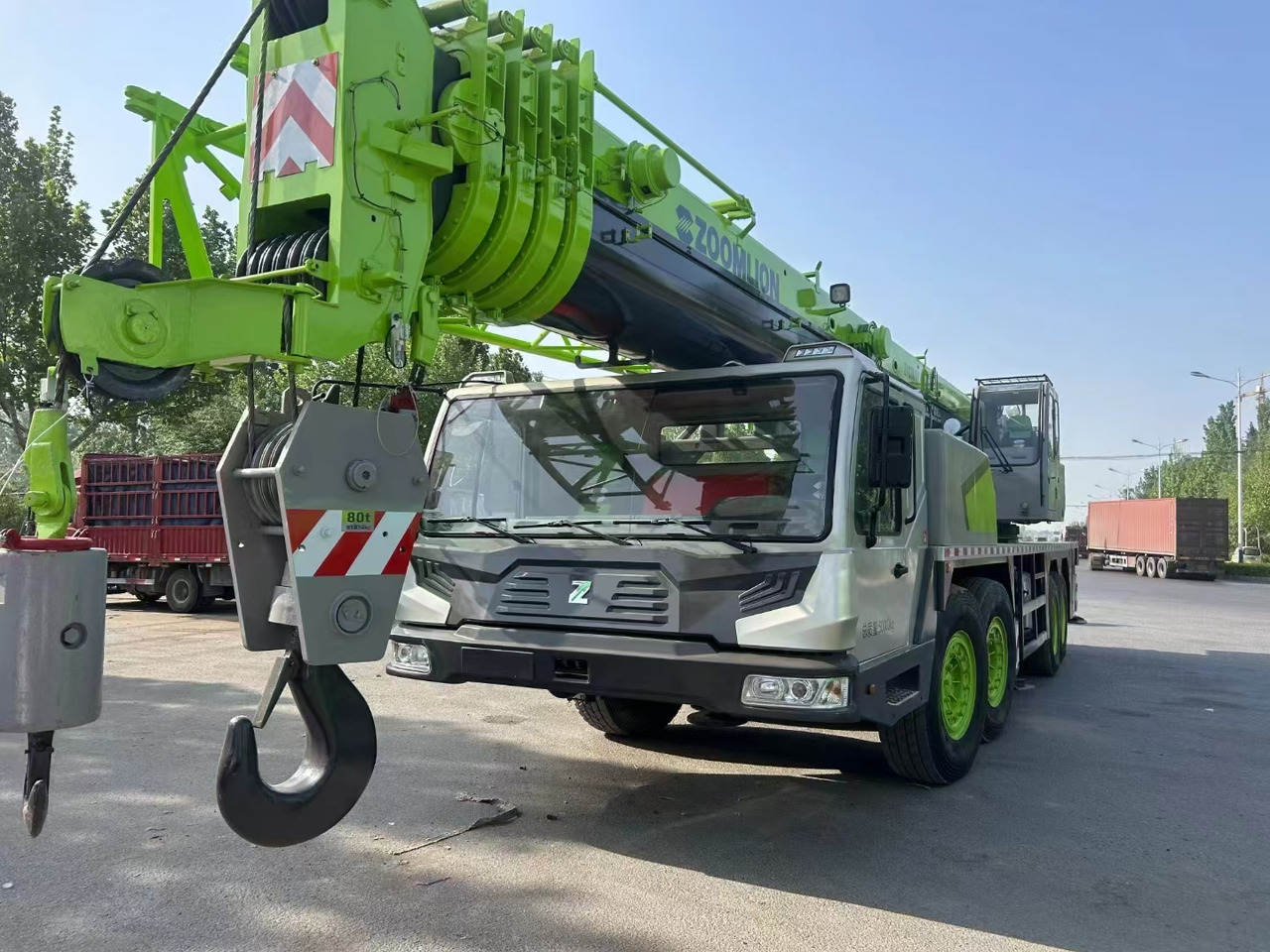 ZOOMLION ZTC800V - Autovinç: foto 1 ZOOMLION ZTC800V - Autovinç: foto 1