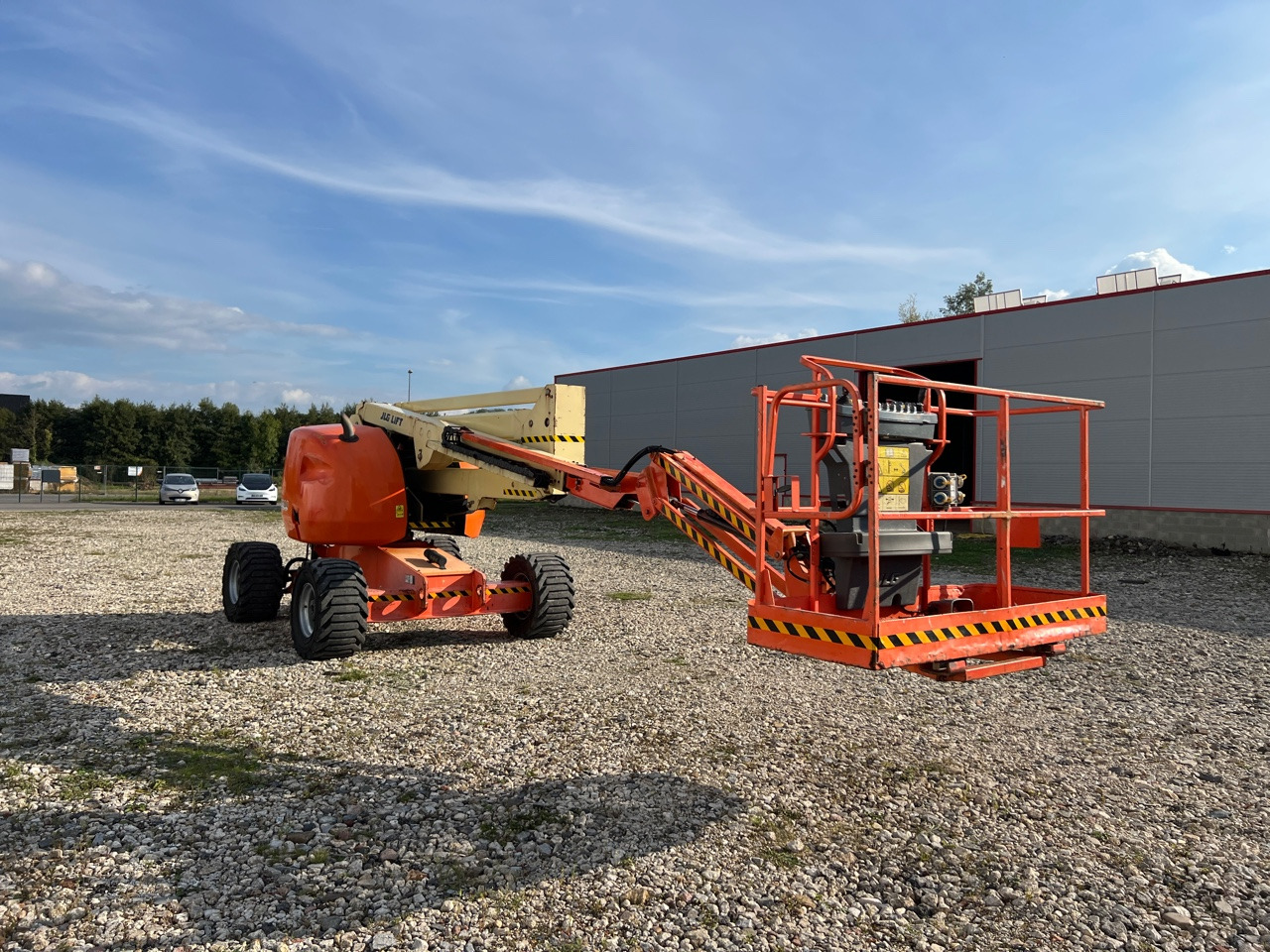 JLG 510AJ - Krah me çernjerë: foto 2 JLG 510AJ - Krah me çernjerë: foto 2