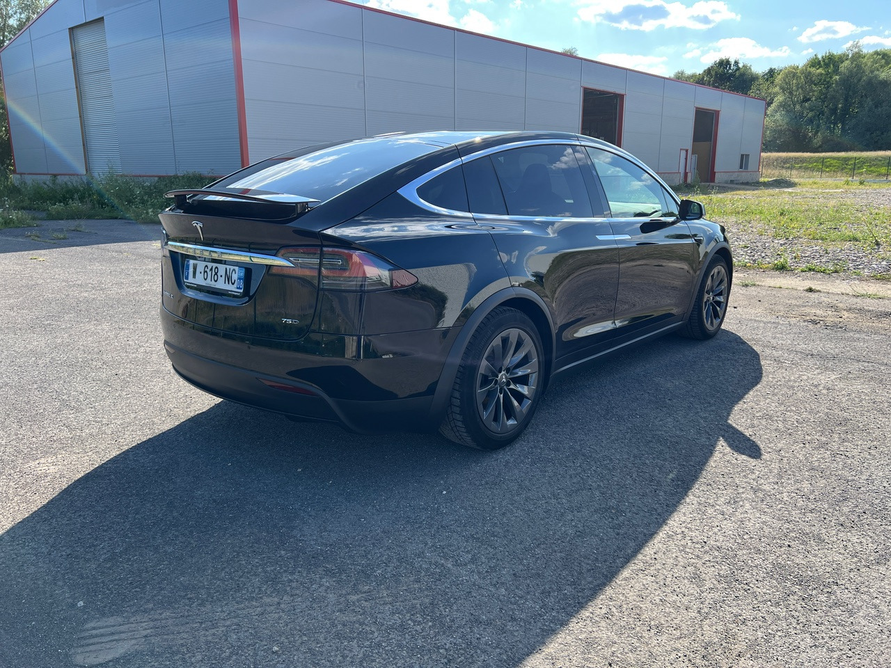 TESLA Model X 75D Autopilot SOH 93% 5 Places - SUV: foto 4 TESLA Model X 75D Autopilot SOH 93% 5 Places - SUV: foto 4