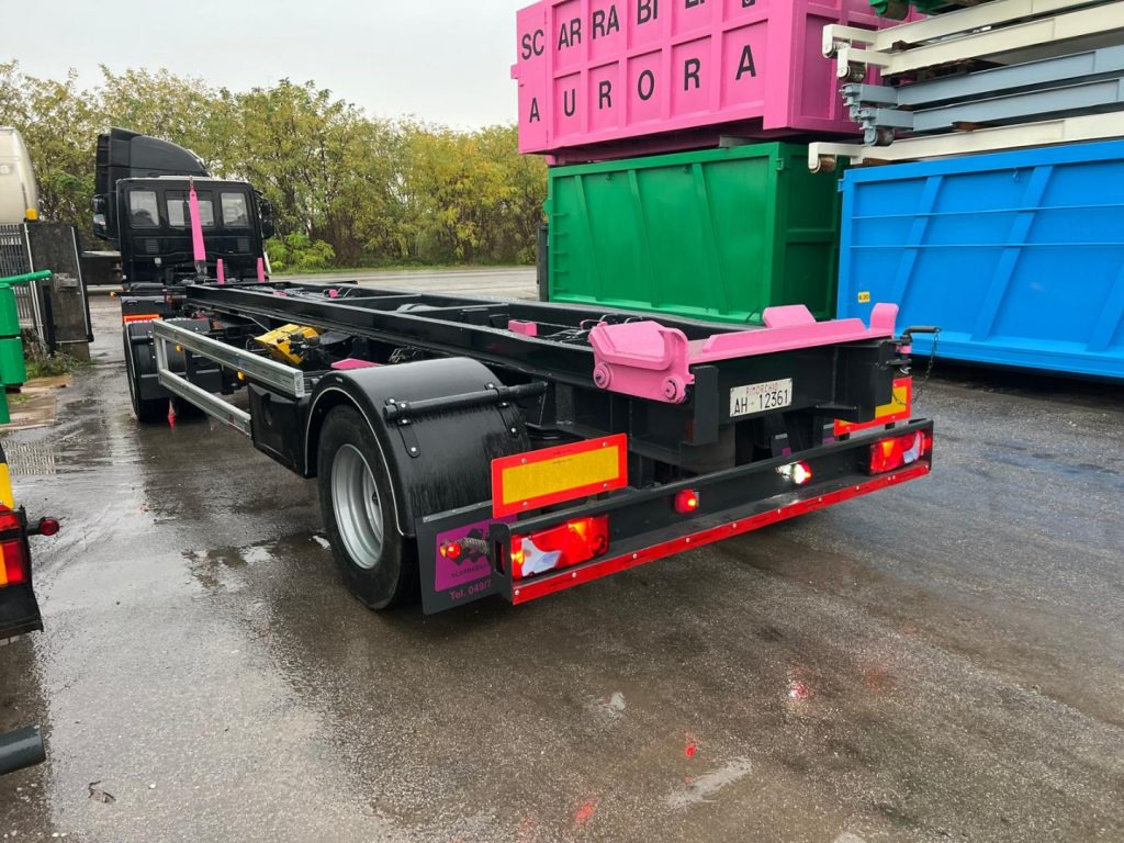 ATLAS RIMORCHIO ATLAS SCARRABILE - Rimorkio roll-off/ Skip loader: foto 5 ATLAS RIMORCHIO ATLAS SCARRABILE - Rimorkio roll-off/ Skip loader: foto 5