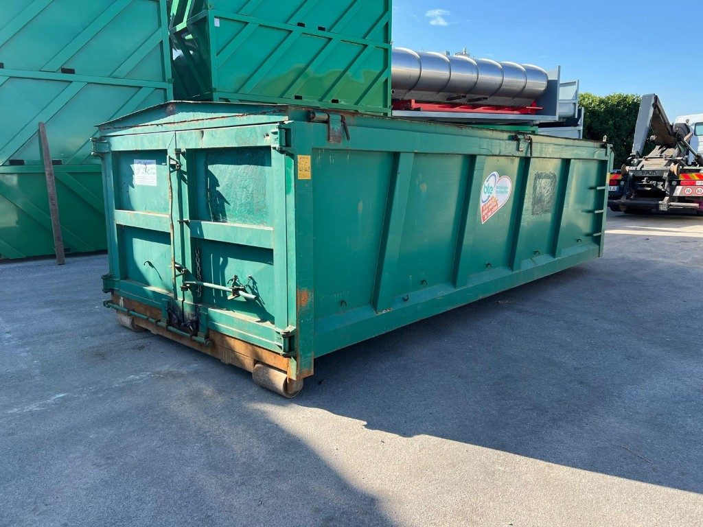 CONTAINER SCARRABILE USATO CON COPERCHIO - Kontejner roll-off: foto 4 CONTAINER SCARRABILE USATO CON COPERCHIO - Kontejner roll-off: foto 4