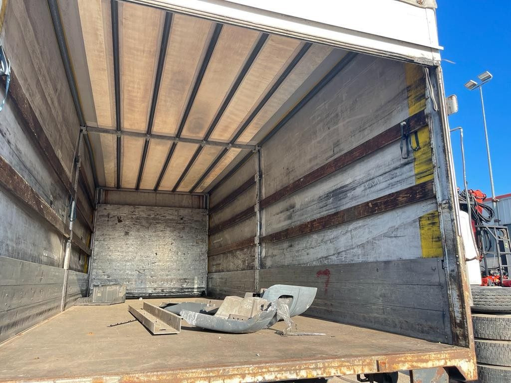 CONTAINER USATO CENTINATO NON SCARRABILE - Karroceri e ndërrueshme me perde anësore: foto 3 CONTAINER USATO CENTINATO NON SCARRABILE - Karroceri e ndërrueshme me perde anësore: foto 3