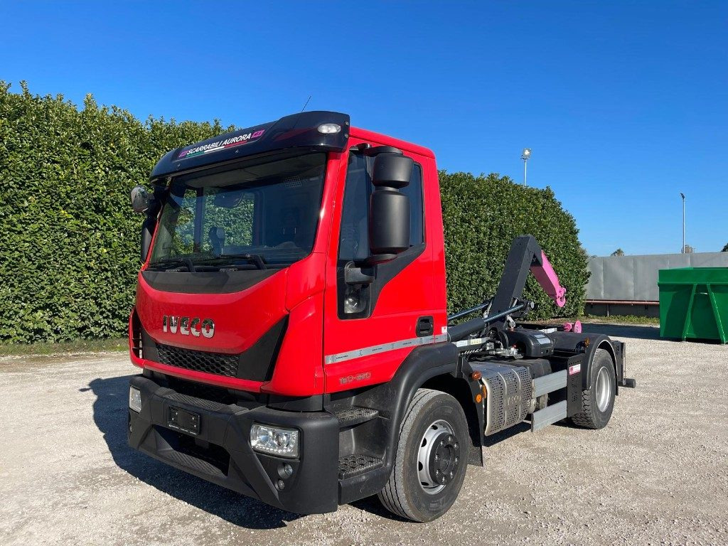 IVECO EUROCARGO 160E SCARRABILE - Kamion vetëngarkues: foto 1 IVECO EUROCARGO 160E SCARRABILE - Kamion vetëngarkues: foto 1