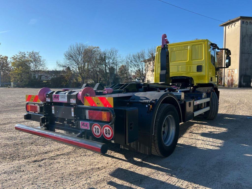 Kamion vetëngarkues IVECO EUROCARGO 180EL28 SCARRABILE: foto 7