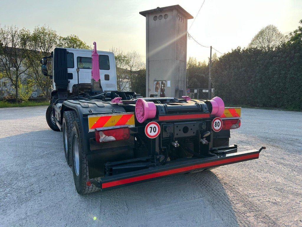 IVECO STRALIS 460 X-WAY USATO SCARRABILE 6X4 - Kamion vetëngarkues: foto 5 IVECO STRALIS 460 X-WAY USATO SCARRABILE 6X4 - Kamion vetëngarkues: foto 5