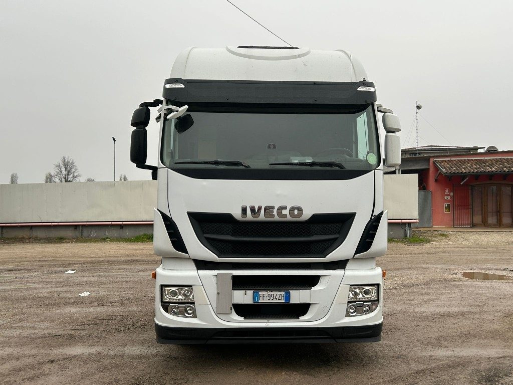 IVECO STRALIS 500 USATO SCARRABILE - Kamion vetëngarkues: foto 2 IVECO STRALIS 500 USATO SCARRABILE - Kamion vetëngarkues: foto 2