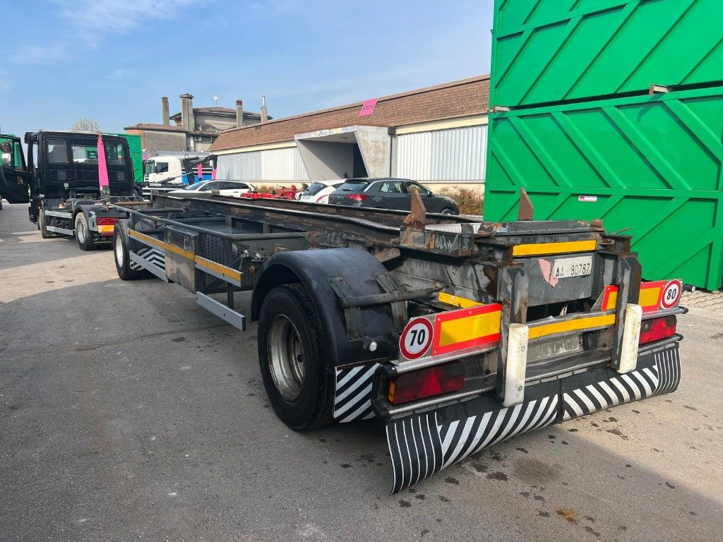 ZORZI RIMORCHIO ZORZI 20R075 SCARRABILE PNEUMATICO - Rimorkio roll-off/ Skip loader: foto 1 ZORZI RIMORCHIO ZORZI 20R075 SCARRABILE PNEUMATICO - Rimorkio roll-off/ Skip loader: foto 1