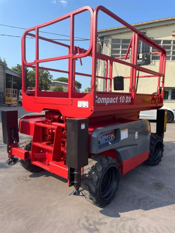 Haulotte COMPACT 10DX - Ngritës gërshërë: foto 3 Haulotte COMPACT 10DX - Ngritës gërshërë: foto 3