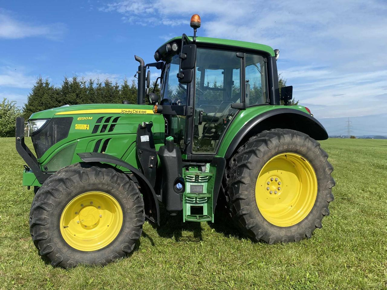 John Deere 6120M - Traktor: foto 3 John Deere 6120M - Traktor: foto 3