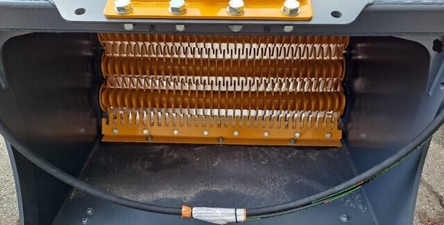 Vipermetal4-1500 - Kovë seleksionuese: foto 2 Vipermetal4-1500 - Kovë seleksionuese: foto 2