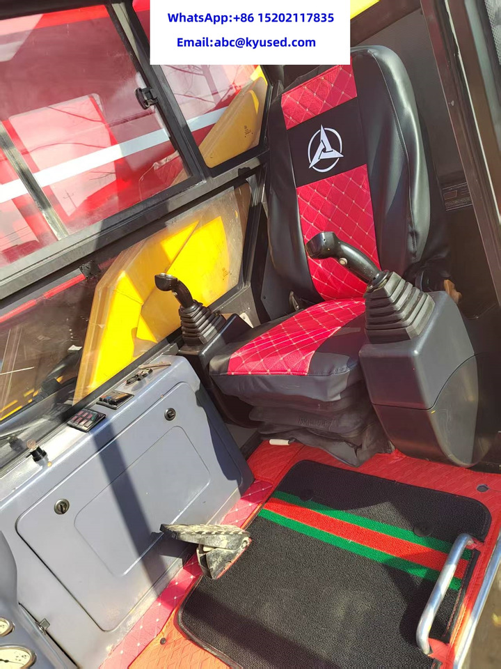 SANY STC500 STC750 STC800 STC250 25T 50T 75T 80TON CRANE - Autovinç: foto 5 SANY STC500 STC750 STC800 STC250 25T 50T 75T 80TON CRANE - Autovinç: foto 5