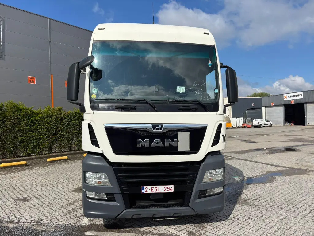 MAN TGX 18.460 XXL - Gjysmë-kamion: foto 3 MAN TGX 18.460 XXL - Gjysmë-kamion: foto 3