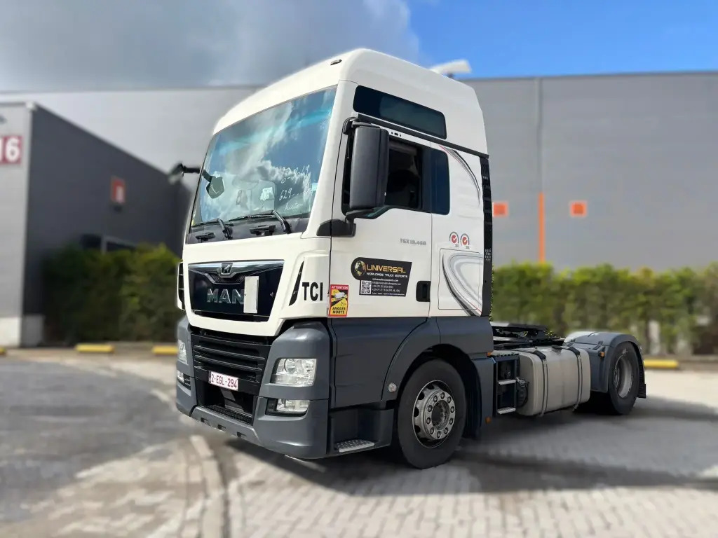 MAN TGX 18.460 XXL - Gjysmë-kamion: foto 1 MAN TGX 18.460 XXL - Gjysmë-kamion: foto 1