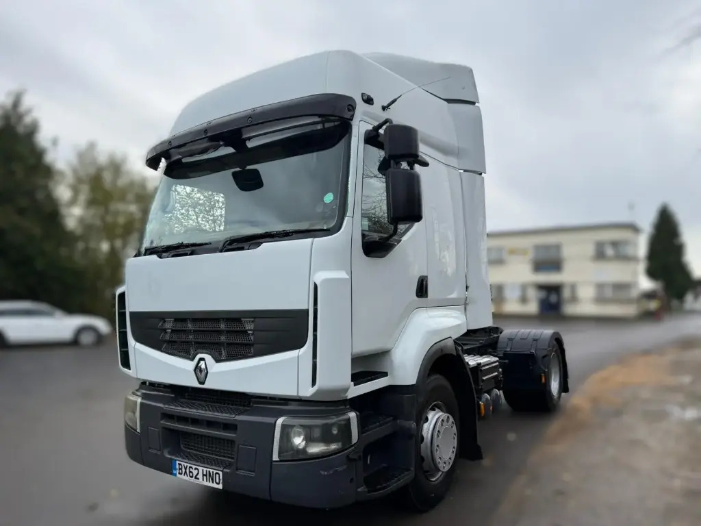 Renault Premium 440 DXi - Gjysmë-kamion: foto 1 Renault Premium 440 DXi - Gjysmë-kamion: foto 1