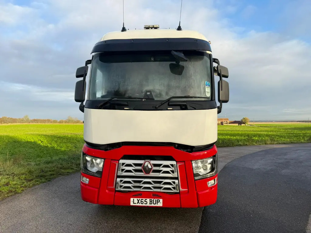 Renault T 460 6x2 - Hydraulics - RHD (BUP) - Gjysmë-kamion: foto 4 Renault T 460 6x2 - Hydraulics - RHD (BUP) - Gjysmë-kamion: foto 4