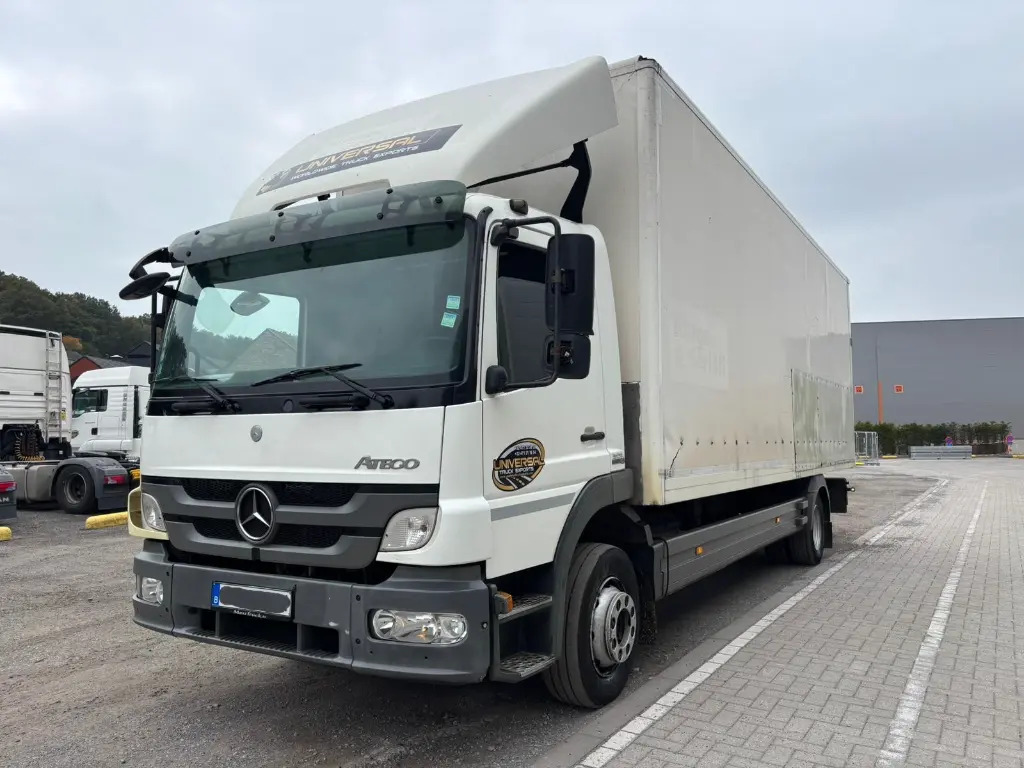 Mercedes Atego 1224 - Kamion vetëshkarkues: foto 4 Mercedes Atego 1224 - Kamion vetëshkarkues: foto 4