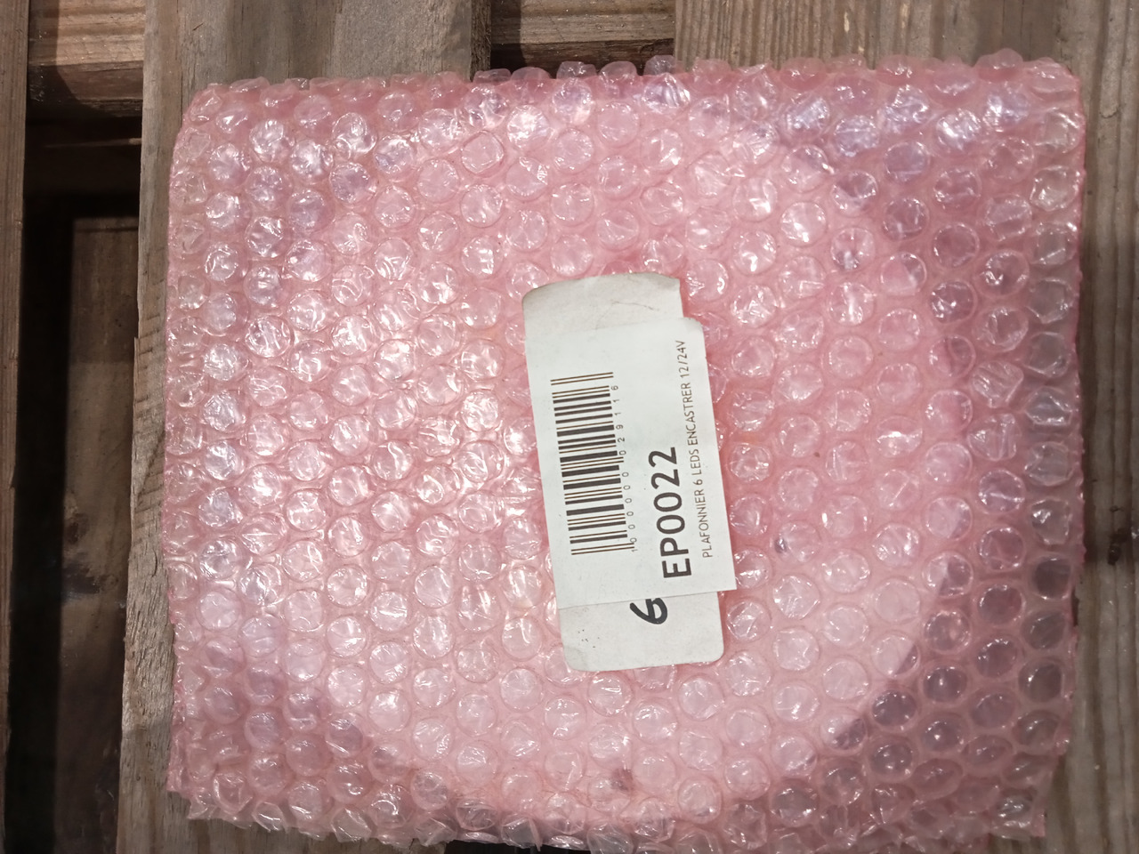 Trouillet PLAFONNIER 6 LEDS ENCASTRER 12/24V - Dritat/ Ndriçimi: foto 1 Trouillet PLAFONNIER 6 LEDS ENCASTRER 12/24V - Dritat/ Ndriçimi: foto 1