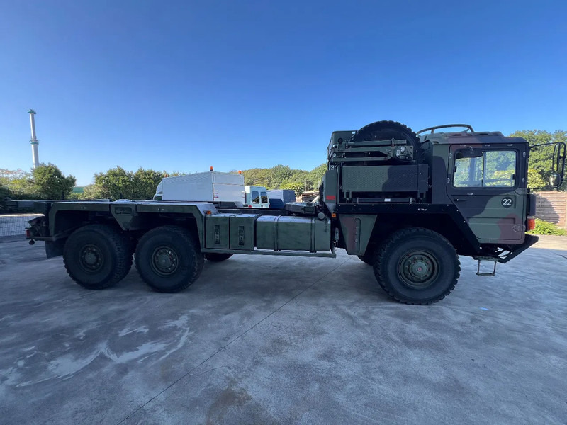 MAN KAT 25.422DFAEG 6X6 CABIN CHASSIS - TWIST LOCKS SYSTEM - Kamioni: foto 4 MAN KAT 25.422DFAEG 6X6 CABIN CHASSIS - TWIST LOCKS SYSTEM - Kamioni: foto 4