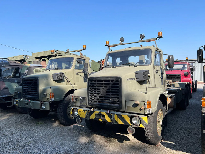 Volvo N 10 6X4 - HOOK CONTAINER (3x stock) - Kamioni: foto 3 Volvo N 10 6X4 - HOOK CONTAINER (3x stock) - Kamioni: foto 3