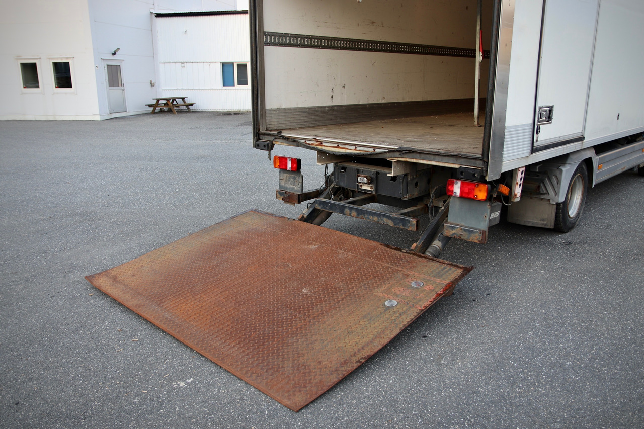 Kamion vagonetë MERCEDES-BENZ Attego: foto 29 Kamion vagonetë MERCEDES-BENZ Attego: foto 29