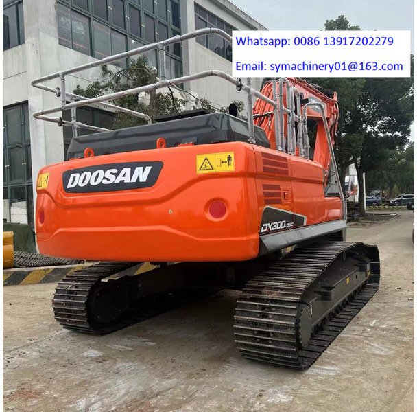 Doosan DX225LC - Ekskavator me zinxhirë: foto 3 Doosan DX225LC - Ekskavator me zinxhirë: foto 3