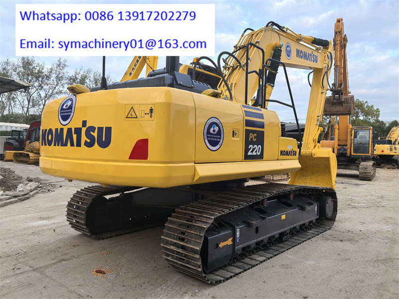 Komatsu PC220-8 PC220 - Ekskavator me zinxhirë: foto 1 Komatsu PC220-8 PC220 - Ekskavator me zinxhirë: foto 1