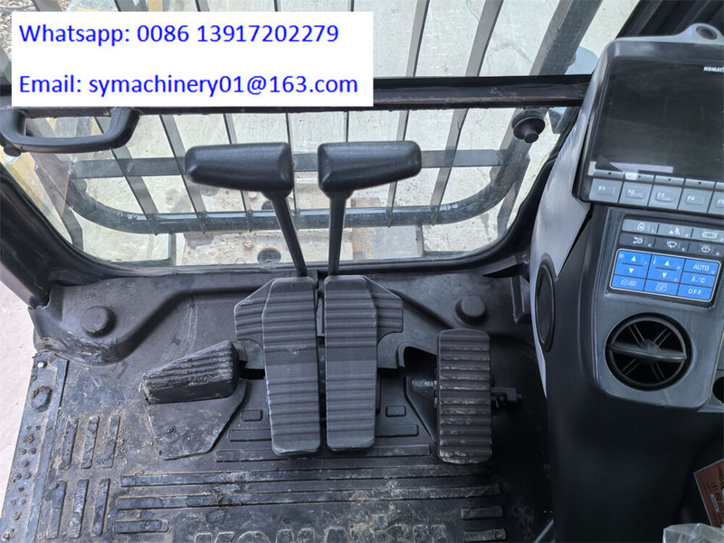 Komatsu PC450-8 - Ekskavator me zinxhirë: foto 5 Komatsu PC450-8 - Ekskavator me zinxhirë: foto 5