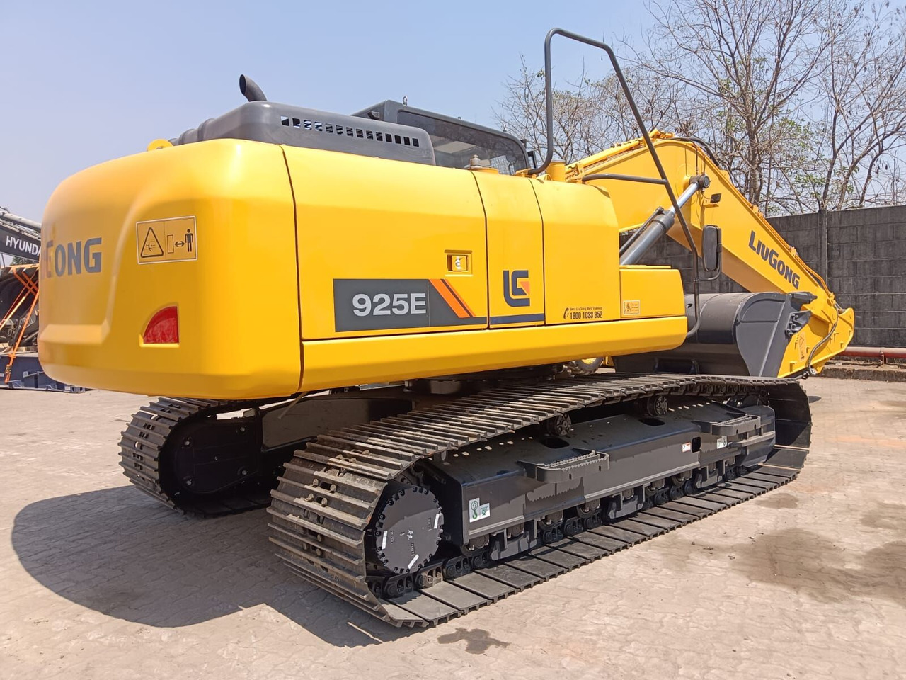 New LiuGong 925E tracked excavator - Ekskavator me zinxhirë: foto 1 New LiuGong 925E tracked excavator - Ekskavator me zinxhirë: foto 1