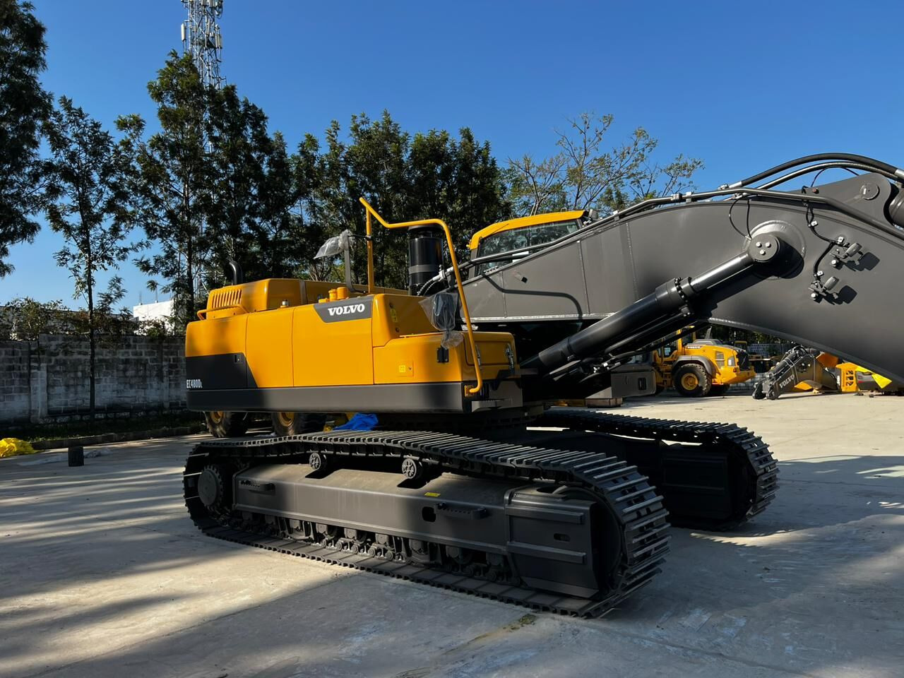 New Volvo EC480DL tracked excavator - Ekskavator me zinxhirë: foto 3 New Volvo EC480DL tracked excavator - Ekskavator me zinxhirë: foto 3