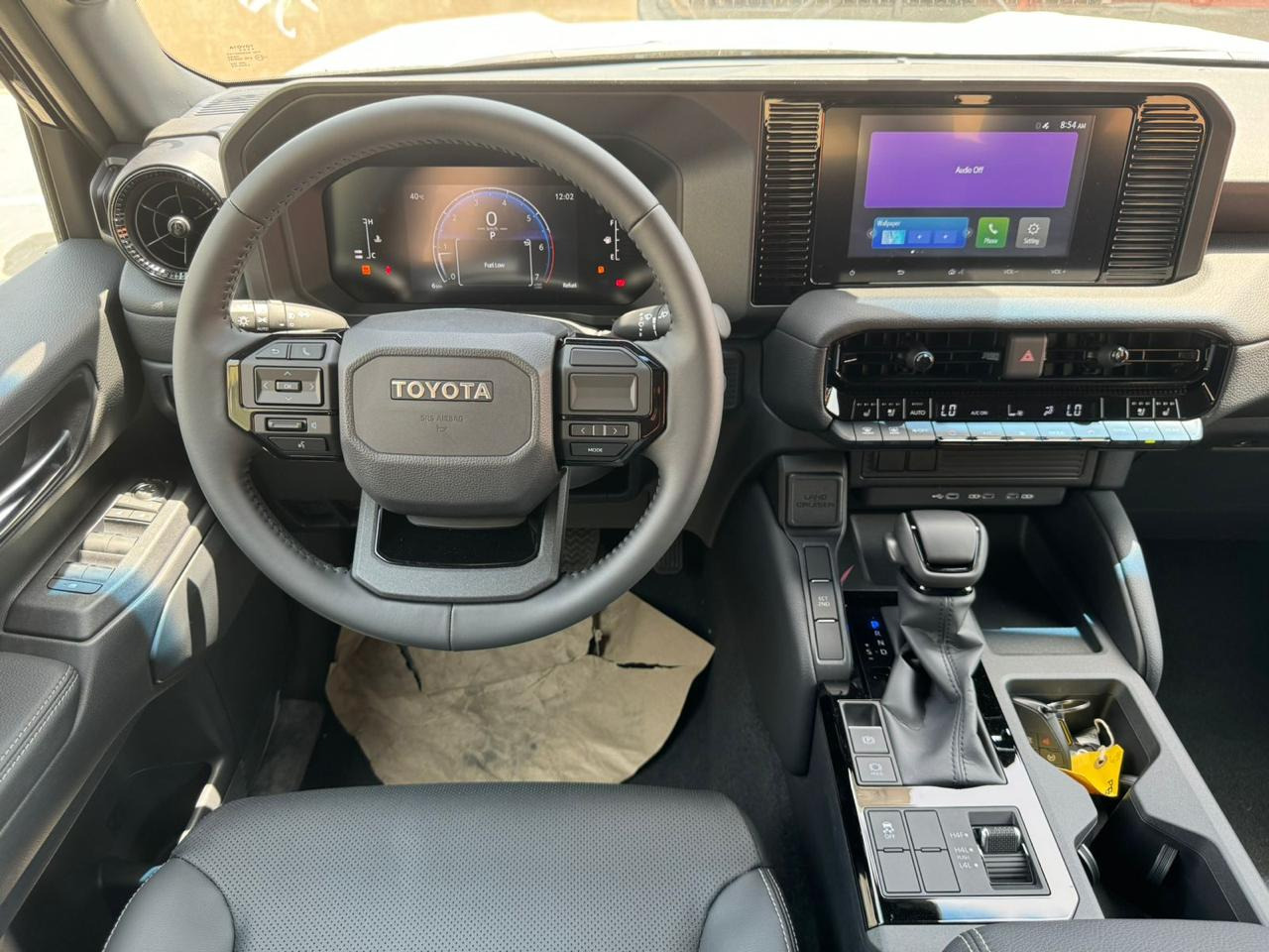 Toyota Prado - Veturë: foto 5 Toyota Prado - Veturë: foto 5