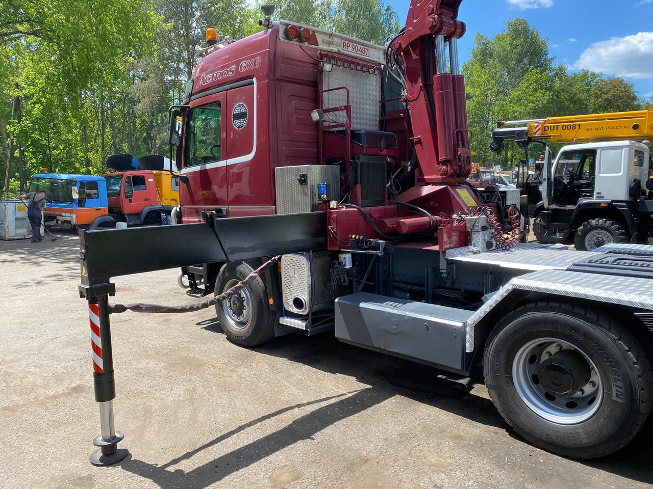 Mercedes-Benz ACTROS 3348 Kran HMF3720K4 Fly-Jip Fun k Klima - Kamion me vinç: foto 5 Mercedes-Benz ACTROS 3348 Kran HMF3720K4 Fly-Jip Fun k Klima - Kamion me vinç: foto 5