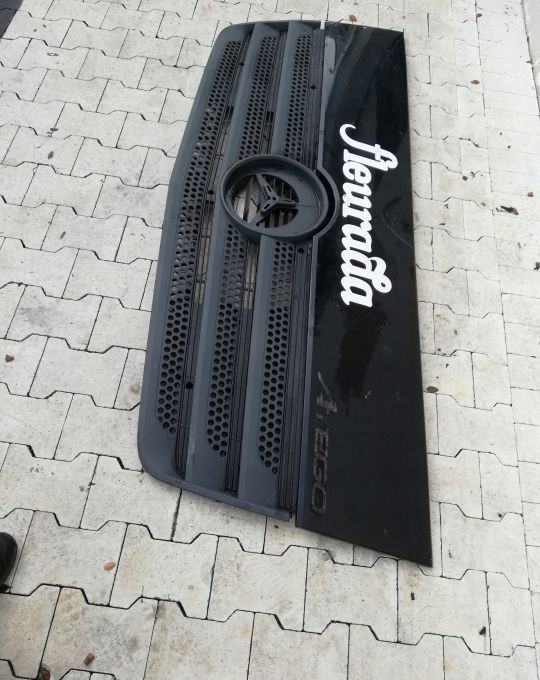 ATRAPA GRILL MASKA MERCEDES ATEGO EURO6 - Kofano për Kamioni: foto 5 ATRAPA GRILL MASKA MERCEDES ATEGO EURO6 - Kofano për Kamioni: foto 5