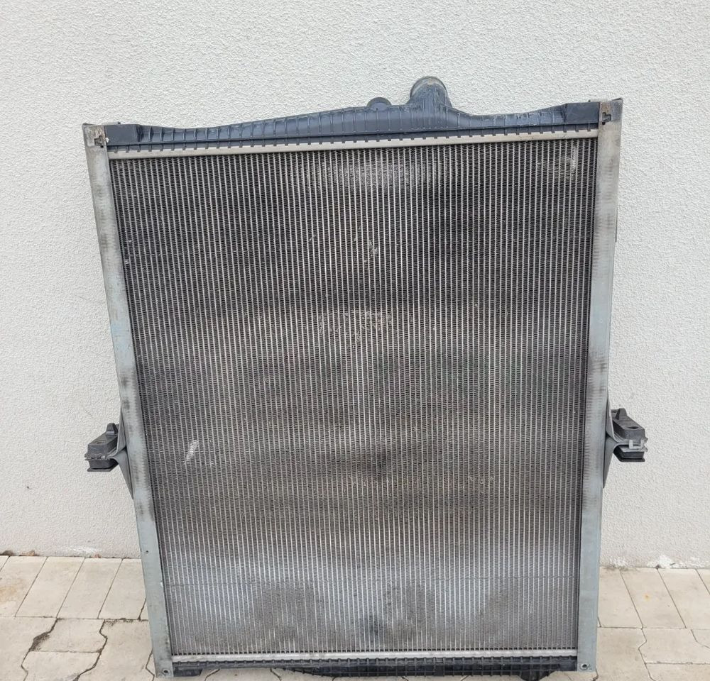 CHŁODNICA WODY VOLVO FH4 SZCZELNA Chwalim116 - Radiatori për Kamioni: foto 2 CHŁODNICA WODY VOLVO FH4 SZCZELNA Chwalim116 - Radiatori për Kamioni: foto 2