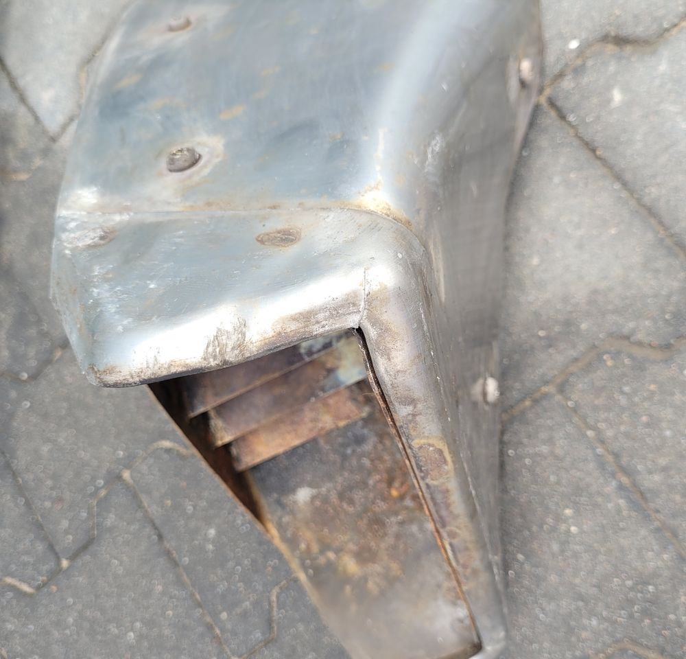 Dyfuzor daf xf 106 lift - Sistemi i shkarkimit për Kamioni: foto 3 Dyfuzor daf xf 106 lift - Sistemi i shkarkimit për Kamioni: foto 3