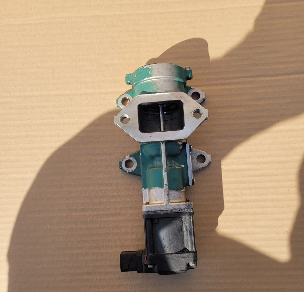 EGR DAF LF EURO6 - Ftohës EGR për Kamioni: foto 1 EGR DAF LF EURO6 - Ftohës EGR për Kamioni: foto 1