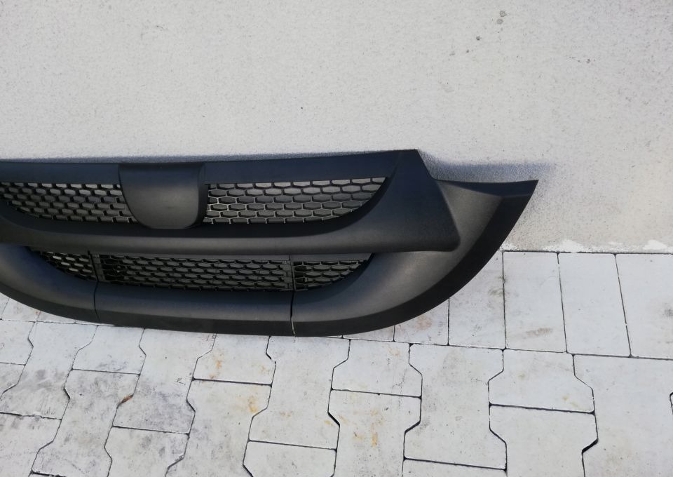GRILL ATRAPA DAF LF NOWY ORYGINAŁ EURO6 - Kofano: foto 3 GRILL ATRAPA DAF LF NOWY ORYGINAŁ EURO6 - Kofano: foto 3