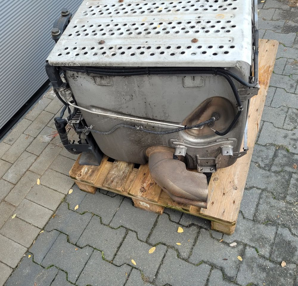 KATALIZATOR MERCEDES ACTROS MP4 A006 490 86 12 - Konvertuesi kataliktik për Kamioni: foto 3 KATALIZATOR MERCEDES ACTROS MP4 A006 490 86 12 - Konvertuesi kataliktik për Kamioni: foto 3