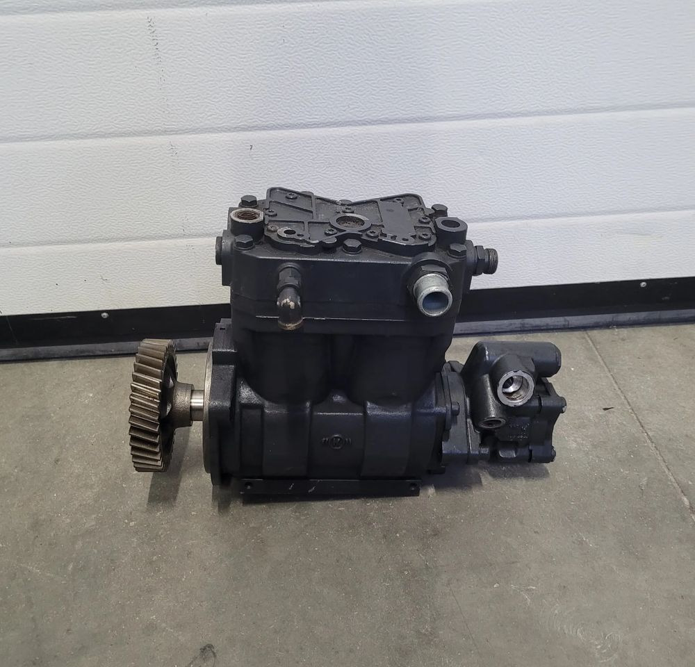 KOMPRESOR +WSPOMAGANIE IVECO STRALIS ORYGINAŁ 504293730 CHWALIM116 - Kompresori i ajrit të frenave për Kamioni: foto 1 KOMPRESOR +WSPOMAGANIE IVECO STRALIS ORYGINAŁ 504293730 CHWALIM116 - Kompresori i ajrit të frenave për Kamioni: foto 1