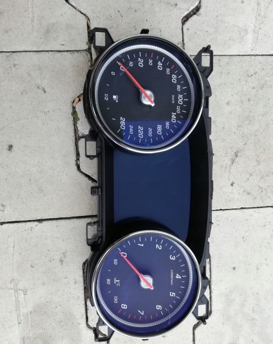 LICZNIK MERCEDES E KLASA W213 - Paneli i aparateve për Veturë: foto 1 LICZNIK MERCEDES E KLASA W213 - Paneli i aparateve për Veturë: foto 1