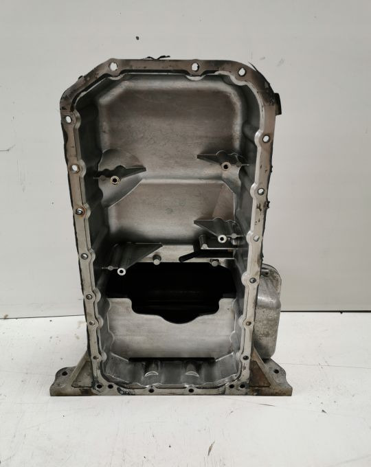 MISKA OLEJOWA MAXITY CABSTAR 3.0 DXI ZD3 - Banjë vaji për Kamioni: foto 2 MISKA OLEJOWA MAXITY CABSTAR 3.0 DXI ZD3 - Banjë vaji për Kamioni: foto 2