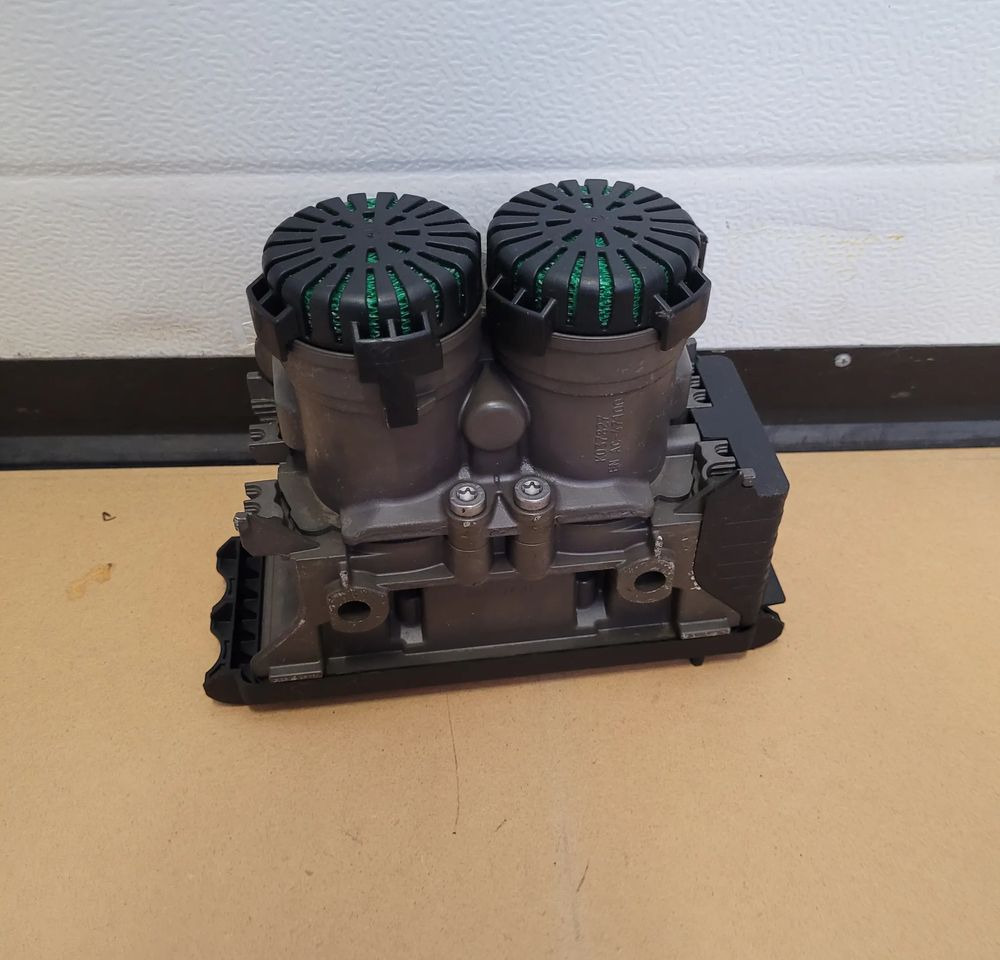 MODULATOR VOLVO KNORR K093191 22225552 CHWALIM116 - Pjesët e frenave për Kamioni: foto 2 MODULATOR VOLVO KNORR K093191 22225552 CHWALIM116 - Pjesët e frenave për Kamioni: foto 2