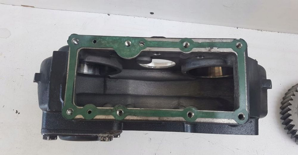 PRZYSTAWKA SKRZYNI BIEGÓW ZF CZESCi - Kutia e marsheve dhe pjesë këmbimi për Kamioni: foto 4 PRZYSTAWKA SKRZYNI BIEGÓW ZF CZESCi - Kutia e marsheve dhe pjesë këmbimi për Kamioni: foto 4