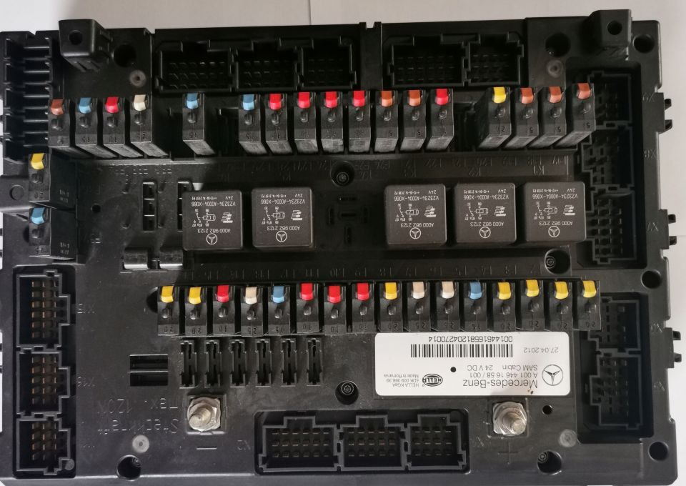 SAM CABIN MERCEDES ACTROS MP4 A001 446 16 58/001 - Siguresa për Kamioni: foto 1 SAM CABIN MERCEDES ACTROS MP4 A001 446 16 58/001 - Siguresa për Kamioni: foto 1