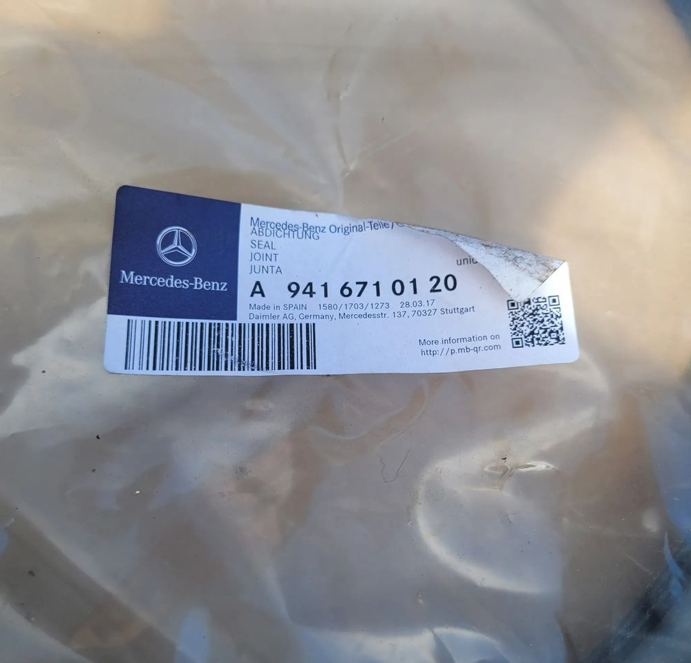 USZCZELKA SZYBY MERCEDES ACTROS MP3 NOWY ORYGINAŁ A9416710120 CHWALIM116 - Dritare dhe pjesë këmbimi për Kamioni: foto 2 USZCZELKA SZYBY MERCEDES ACTROS MP3 NOWY ORYGINAŁ A9416710120 CHWALIM116 - Dritare dhe pjesë këmbimi për Kamioni: foto 2