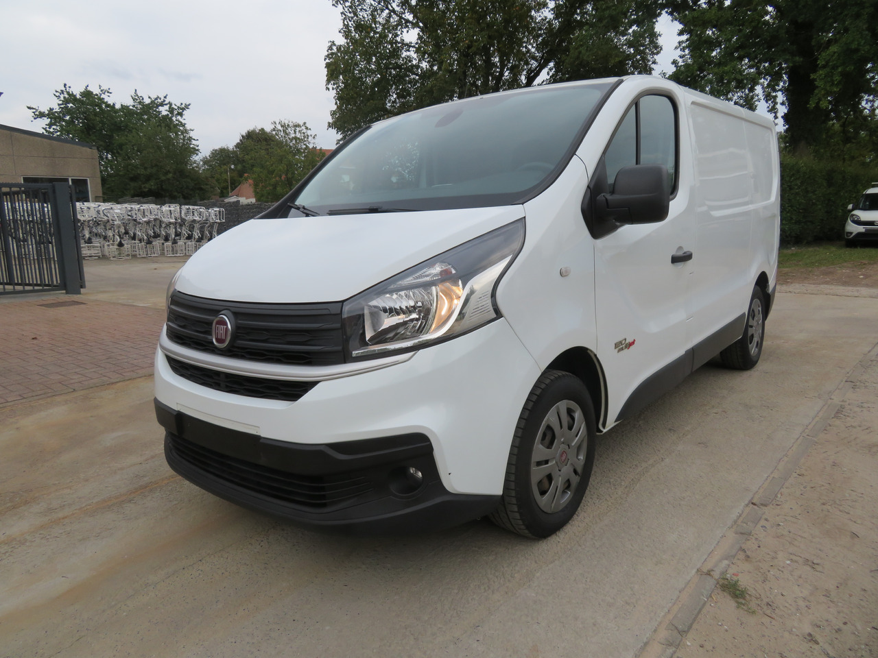 Fiat Talento 120 Multijet - Furgon i vogël: foto 3 Fiat Talento 120 Multijet - Furgon i vogël: foto 3