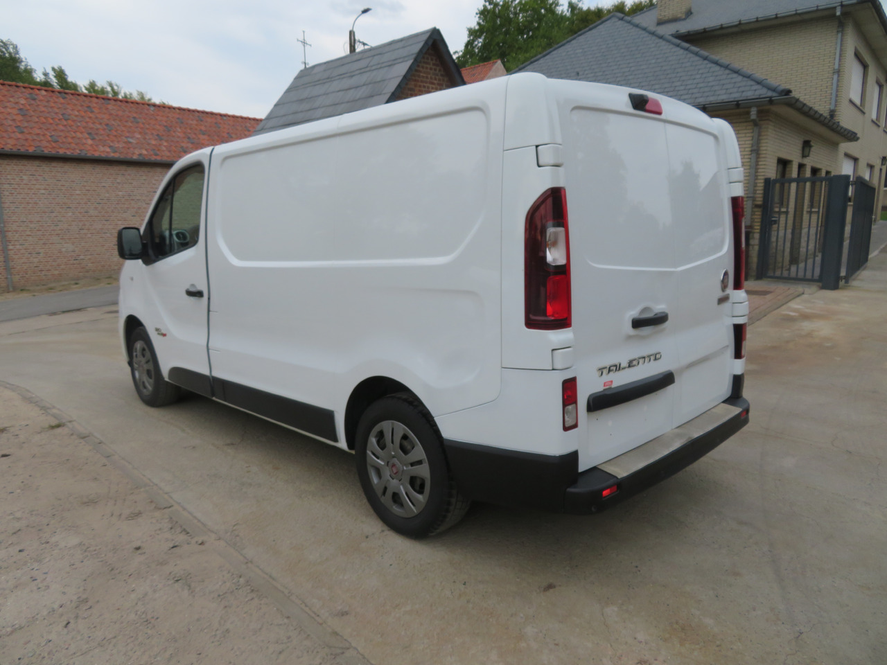 Fiat Talento 120 Multijet - Furgon i vogël: foto 5 Fiat Talento 120 Multijet - Furgon i vogël: foto 5