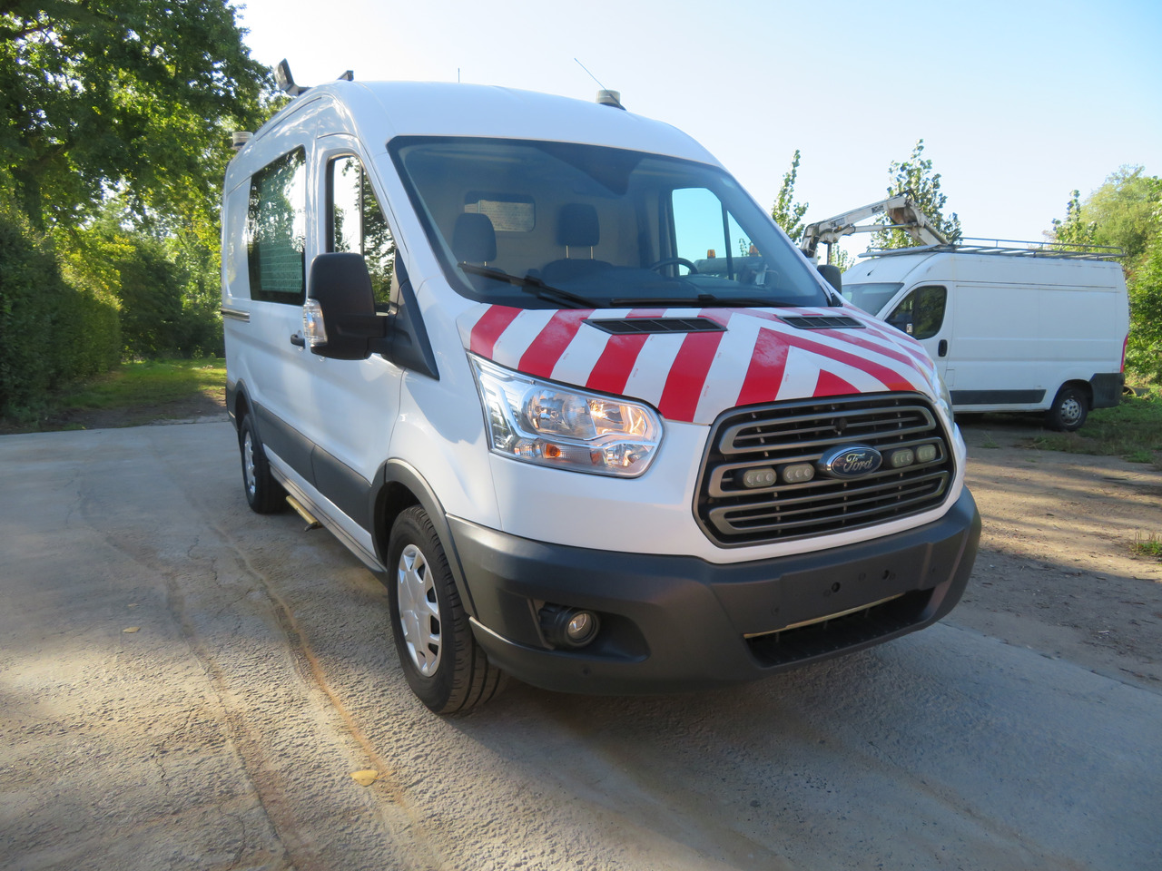 Ford Transit 2.0TDCi - Furgon: foto 1 Ford Transit 2.0TDCi - Furgon: foto 1